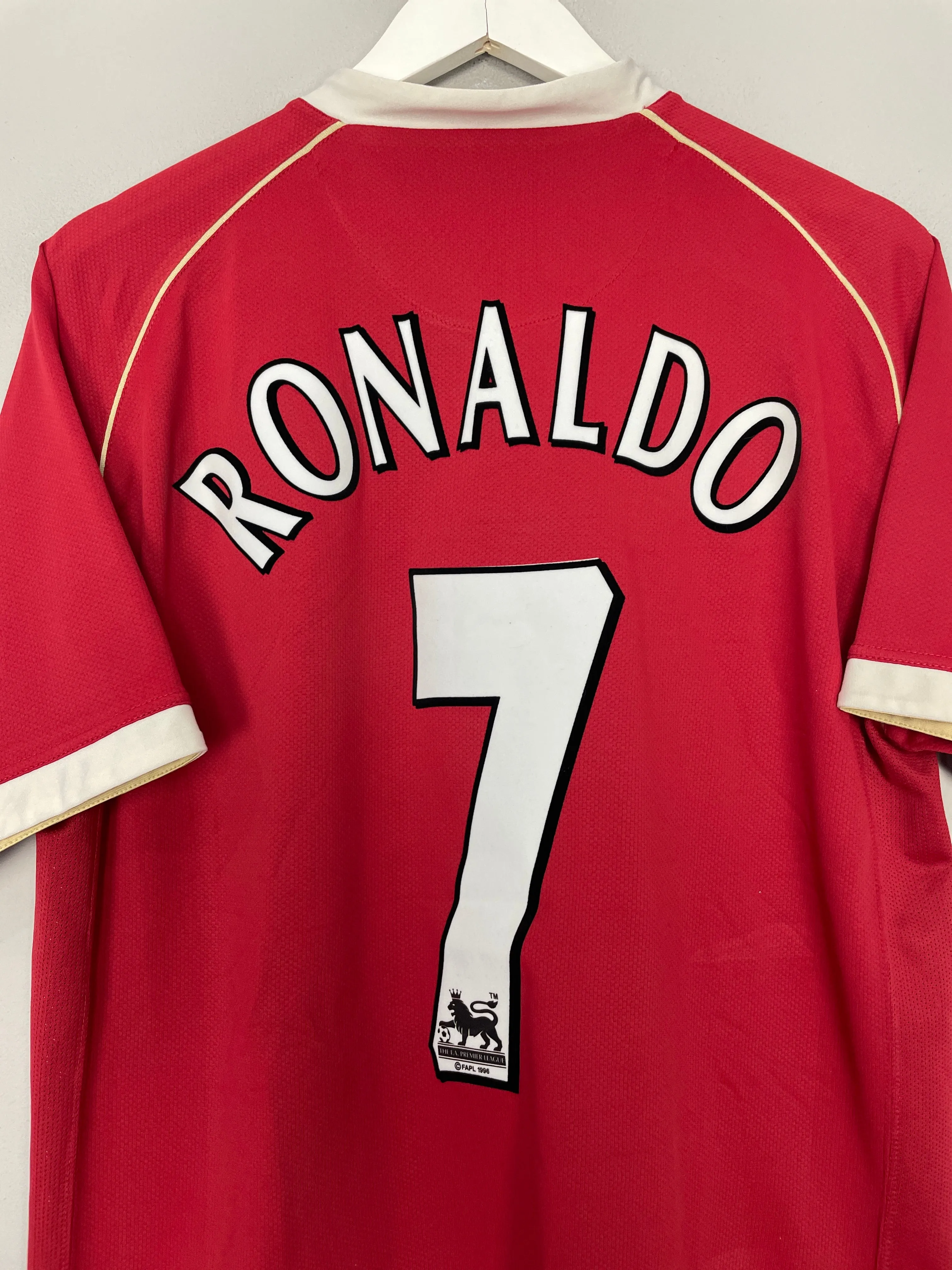 2006/07 MANCHESTER UNITED RONALDO #7 HOME SHIRT (M) NIKE