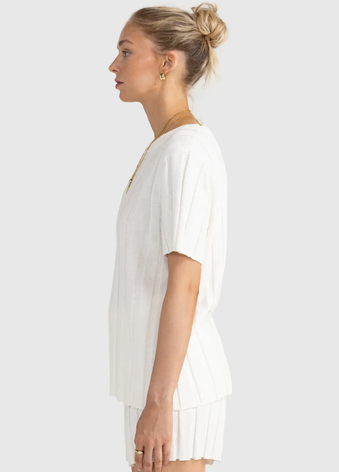 Amara Relaxed Knit T-Shirt (White)