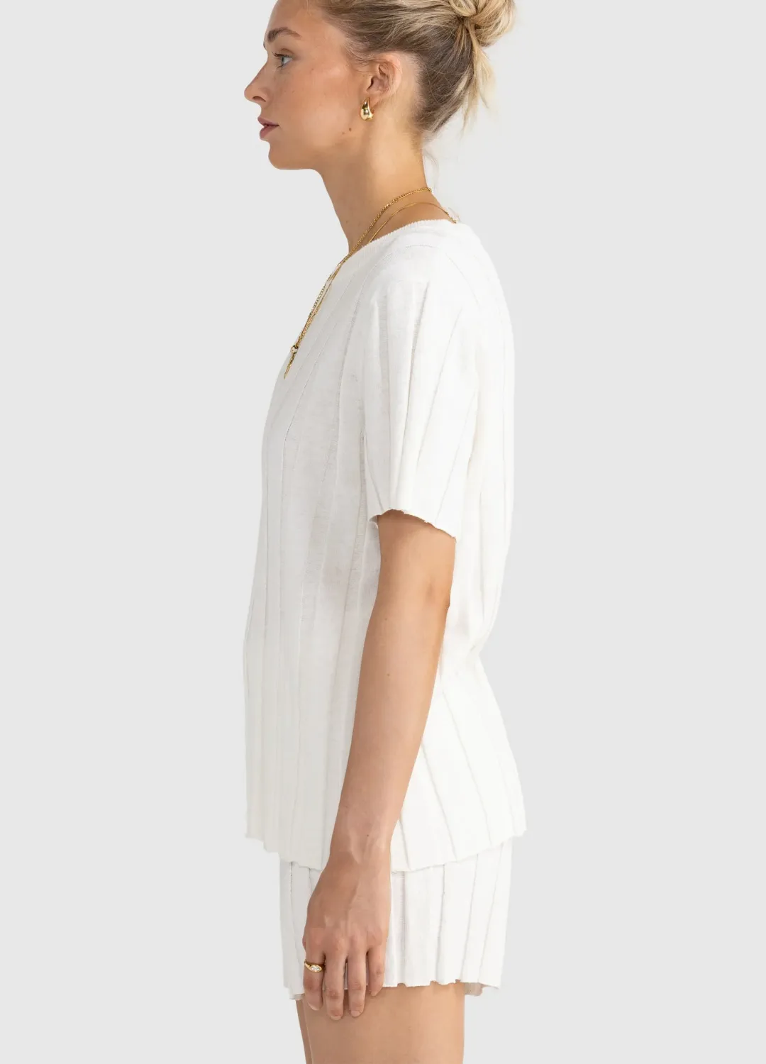 Amara Relaxed Knit T-Shirt (White)