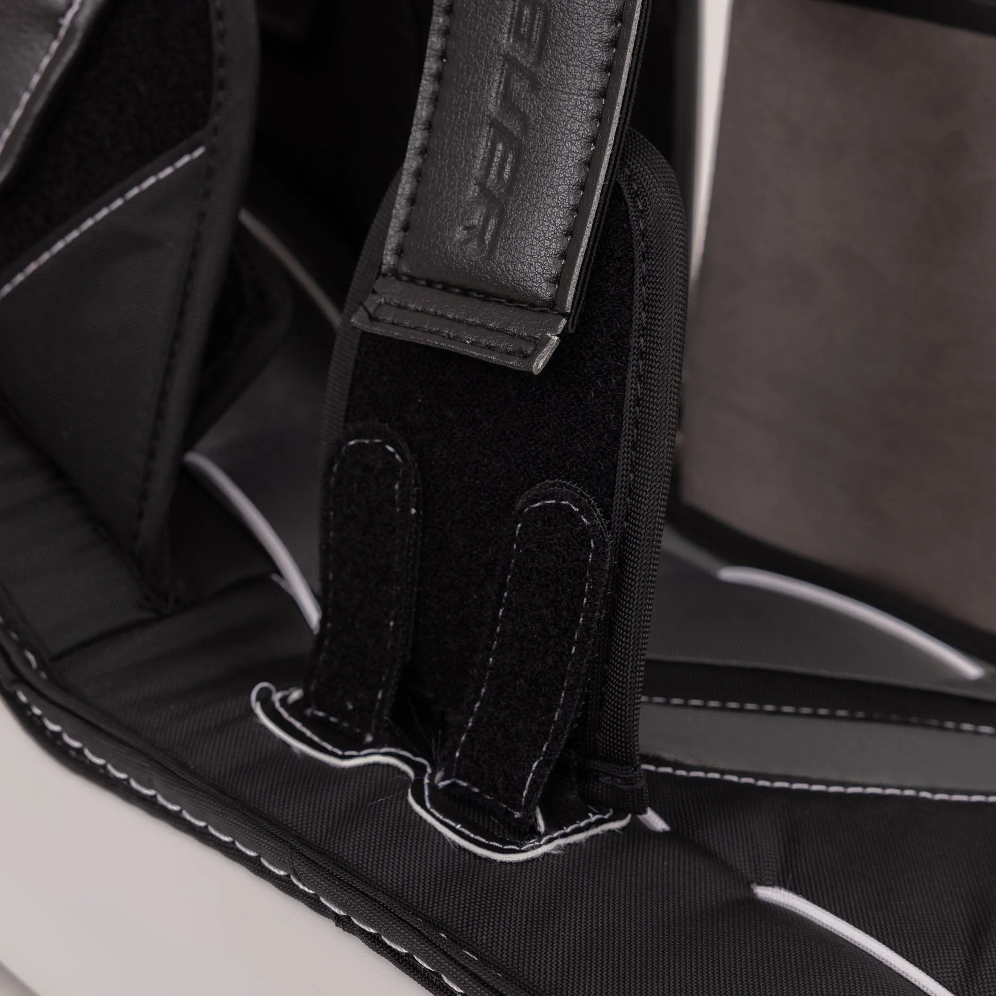 Bauer Supreme Mach Senior Goalie Leg Pads