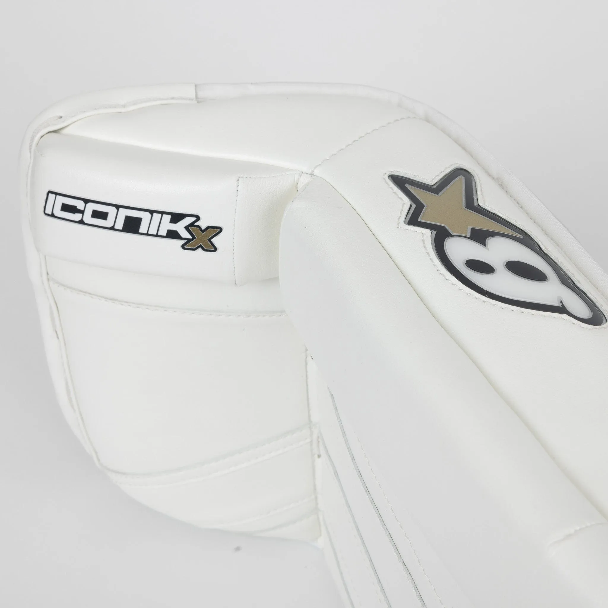 Brian's ICONIK X Junior Goalie Leg Pads