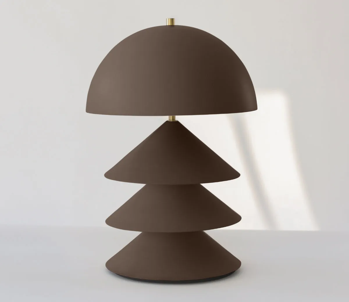 Junius table lamp