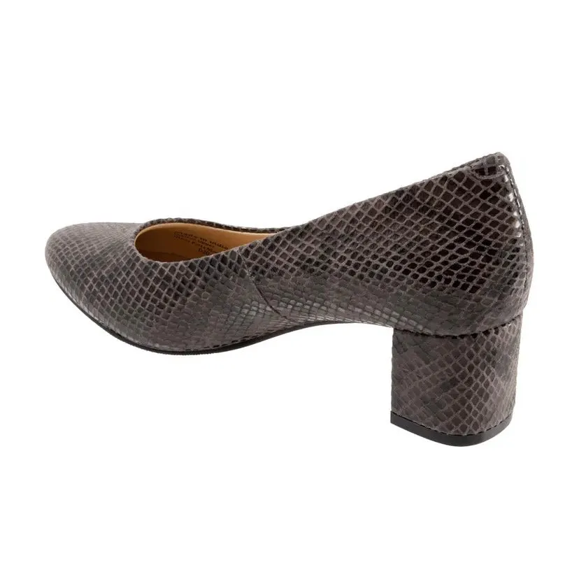 KARI Women's Block Heel Slip On Pump