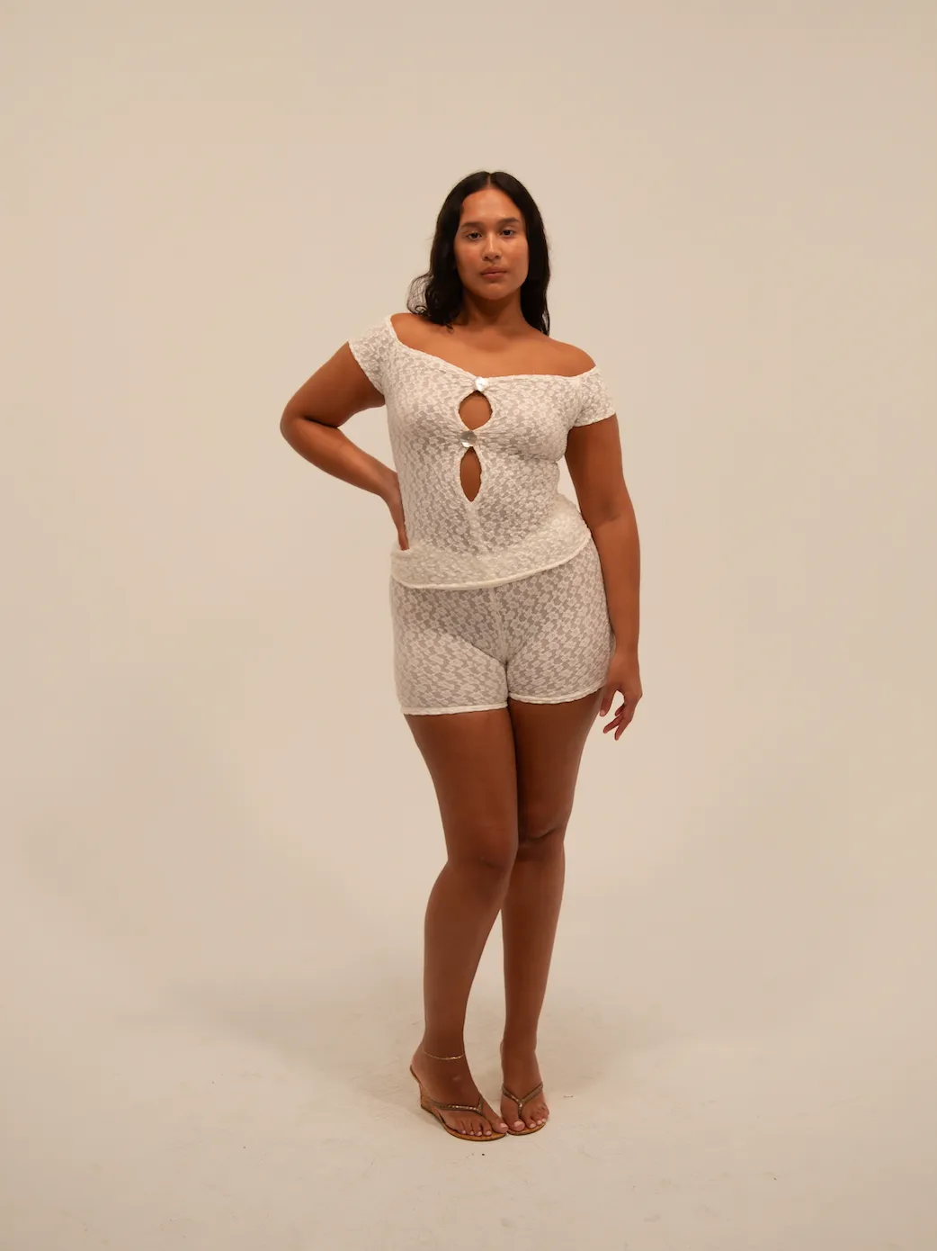 LACE T-SHIRT IN IVORY