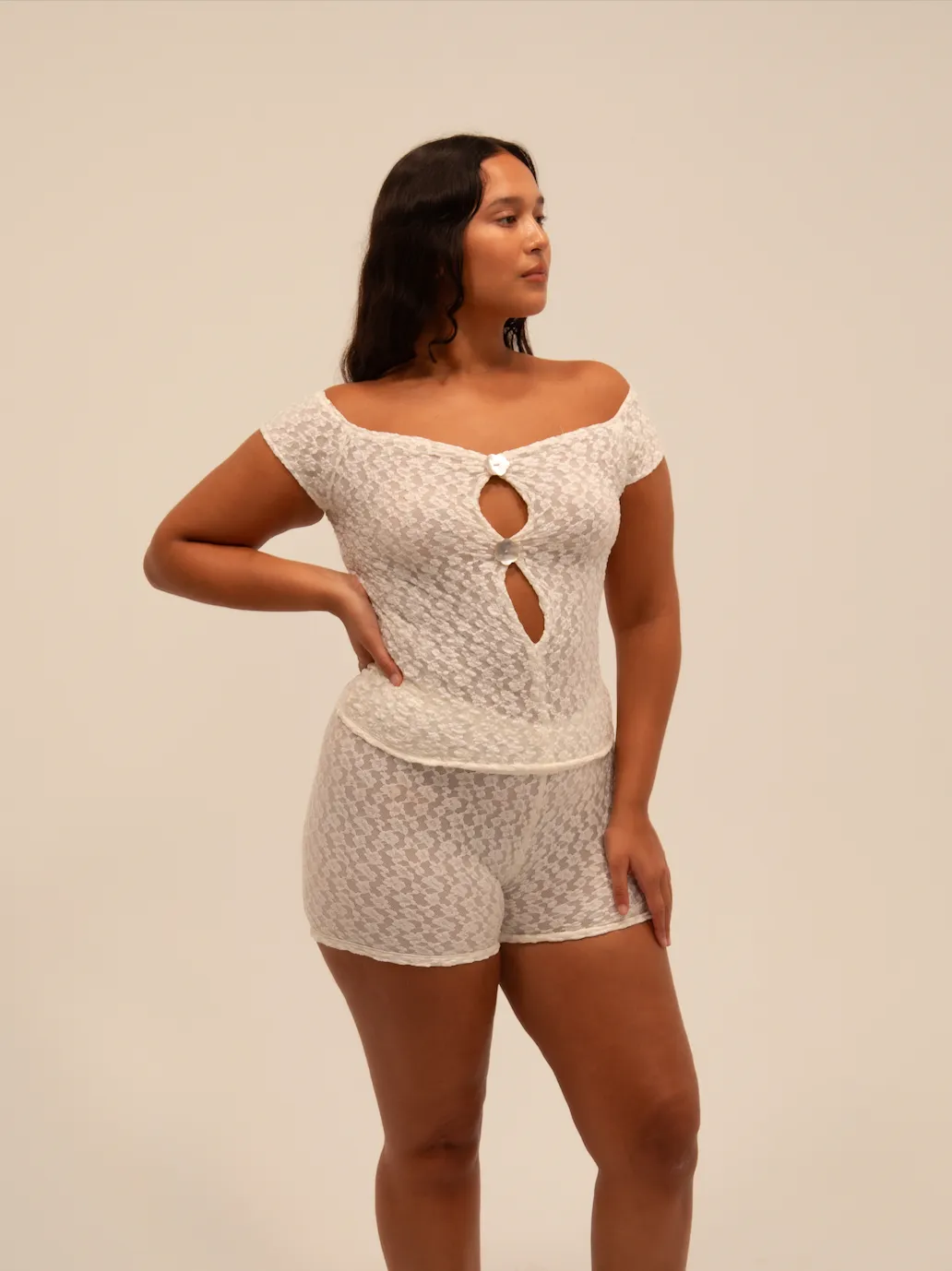 LACE T-SHIRT IN IVORY