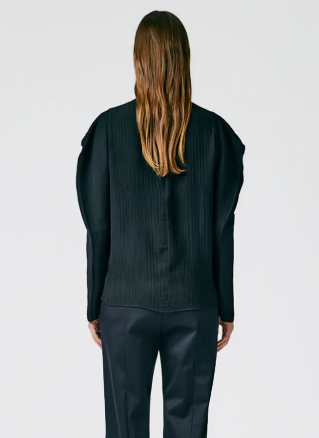 Matte Crinkle Square Sleeve Top