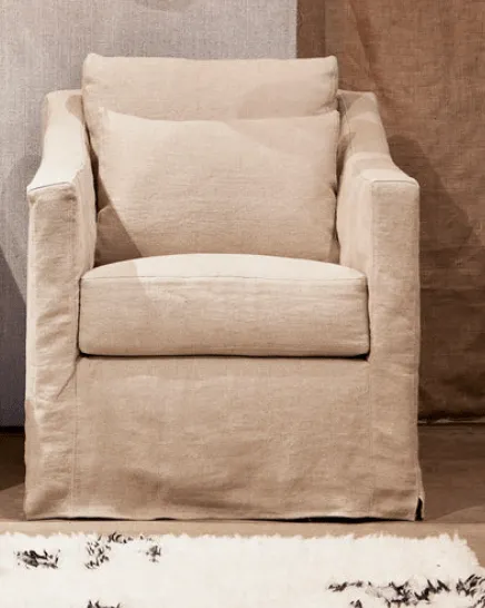 Maui Deluxe 30in Slipcovered Swivel Glider
