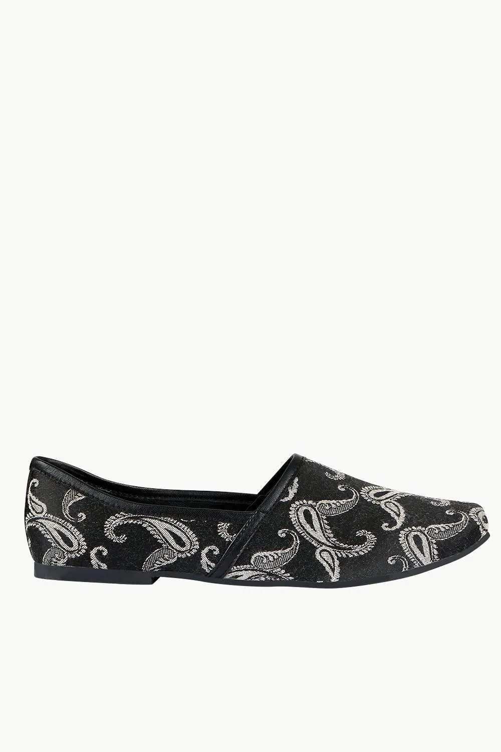 Men's Black Paisley Slip-On Juttis