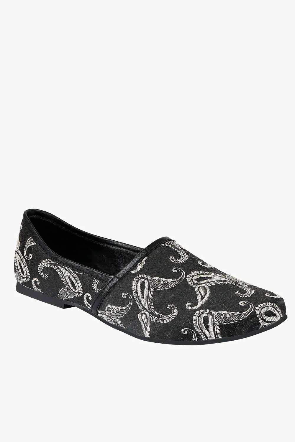 Men's Black Paisley Slip-On Juttis