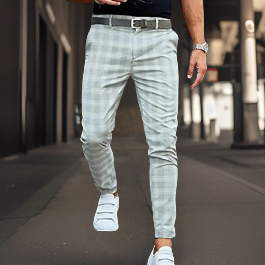 Men's Relaxed Fit Checked Chino Pants