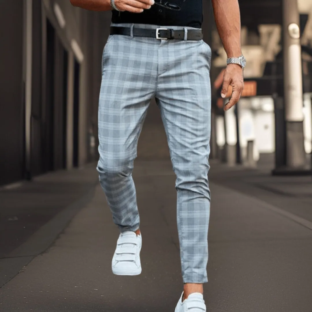 Men's Relaxed Fit Checked Chino Pants