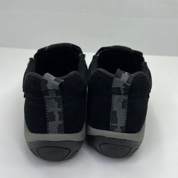 MERRELL Kid’s Jungle Moc Frosty Waterproof Black  moccasin slip on shoe Sz 4.5