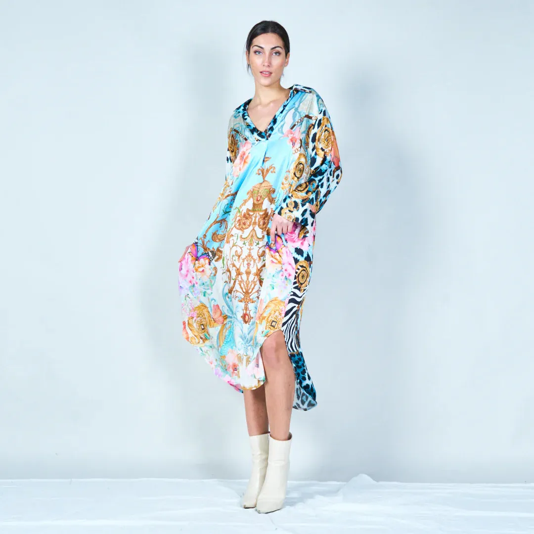 Michela Mii Elegant midi kaftan with mixed patterns - Light Blue