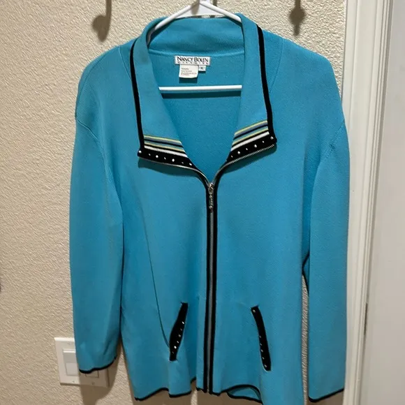 Nancy Bolen City Girl light blue jacket