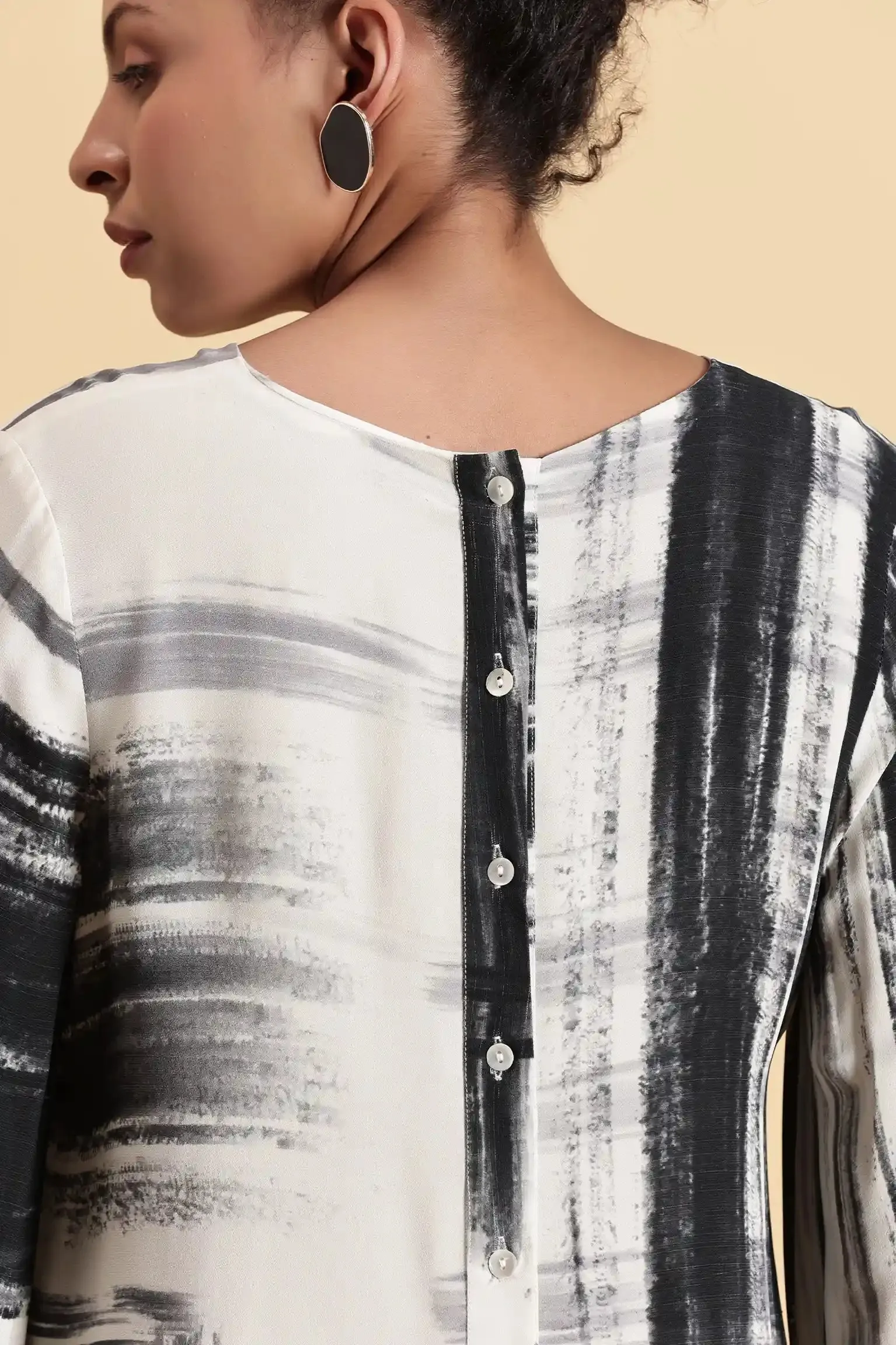 Noir Canvas Top