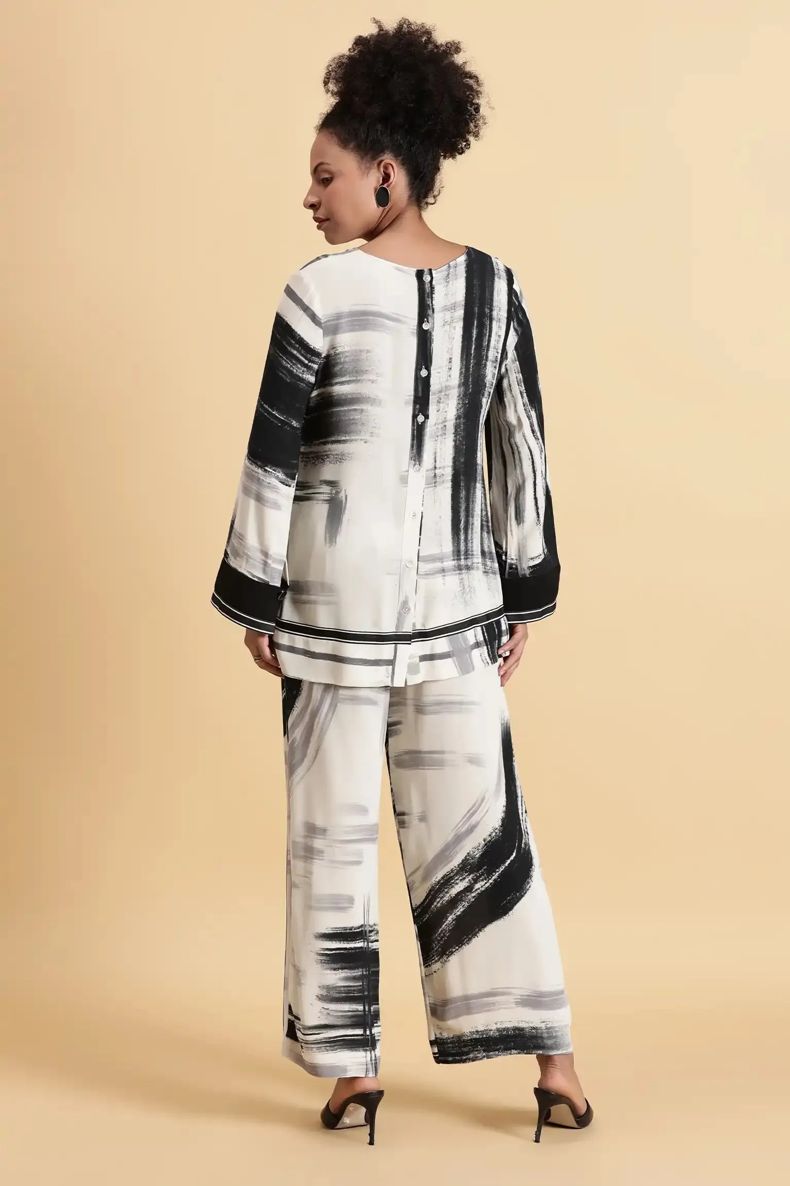 Noir Canvas Top