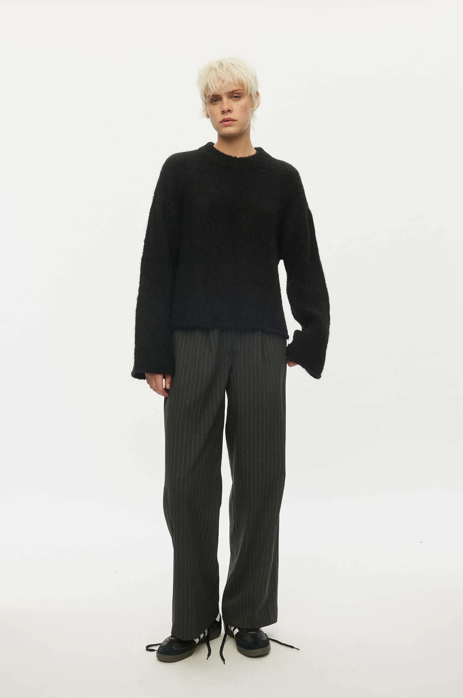 OSCult Knit O-Neck