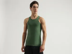 Regular Fit Round Neck Solid Colour Vest