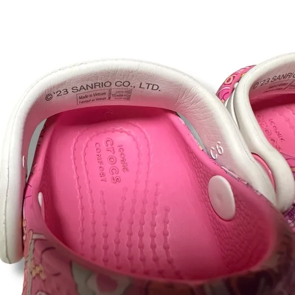 Sanrio Hello Kitty and Friends Crocs Classic Clog Toddler Size 6