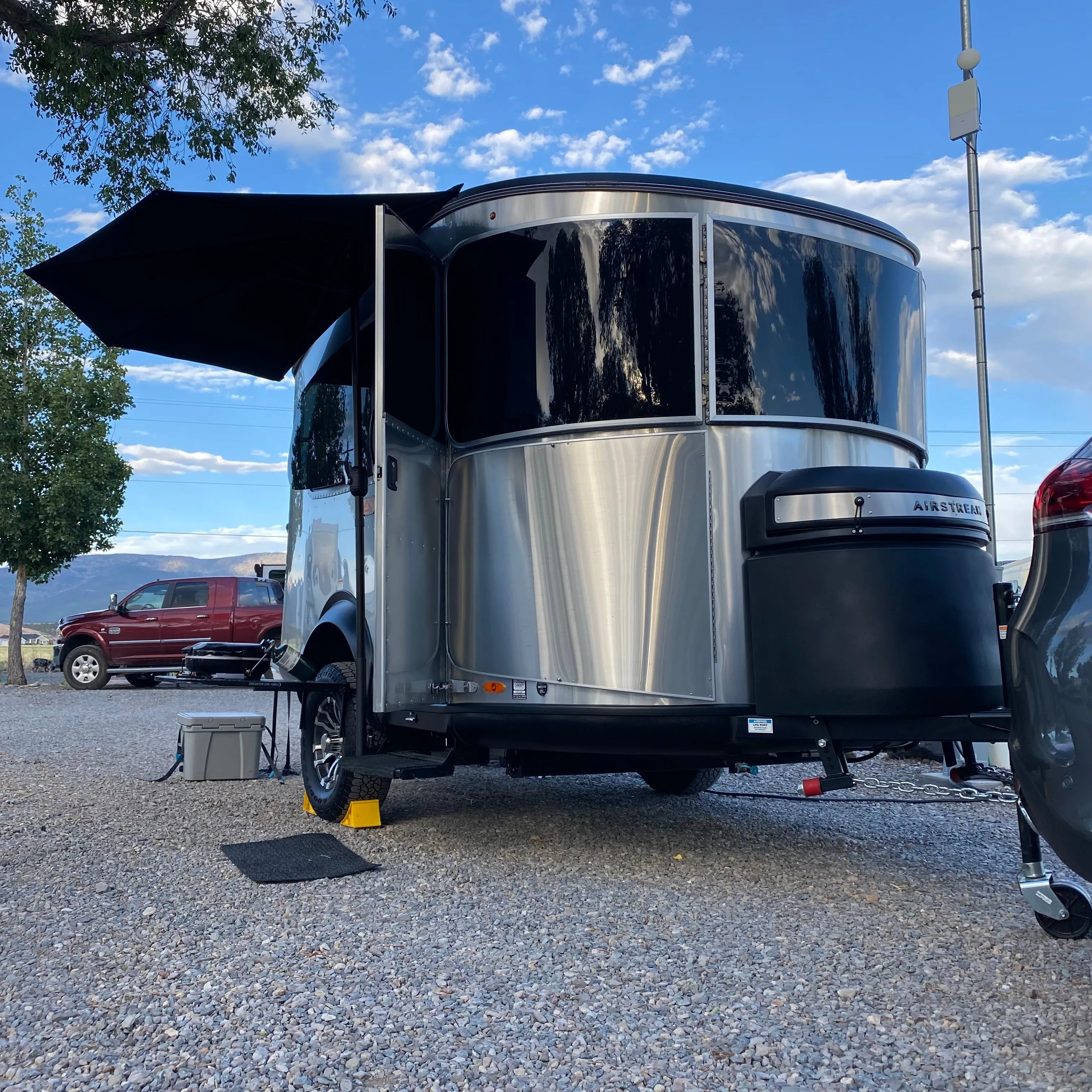 TailGater Tire Table