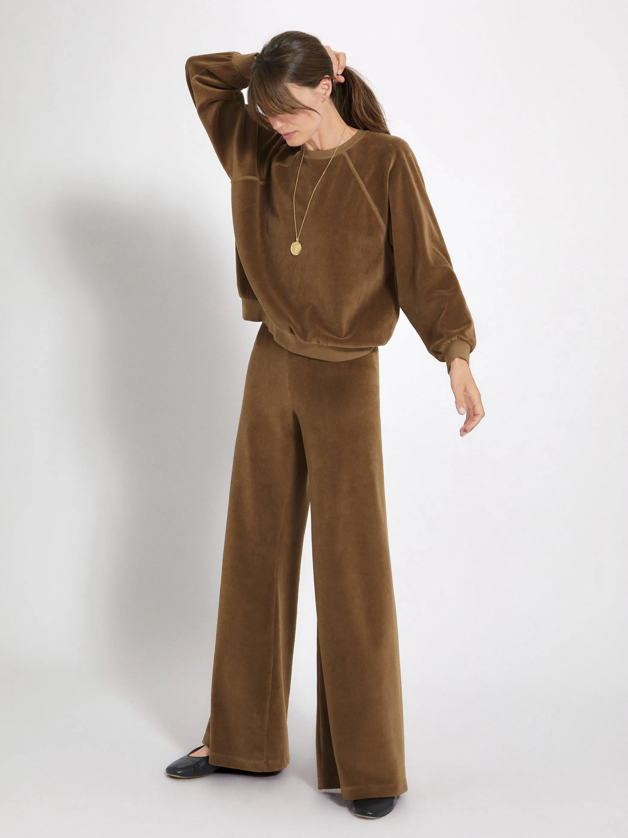 The Samos Oversized Sweatshirt in Velour