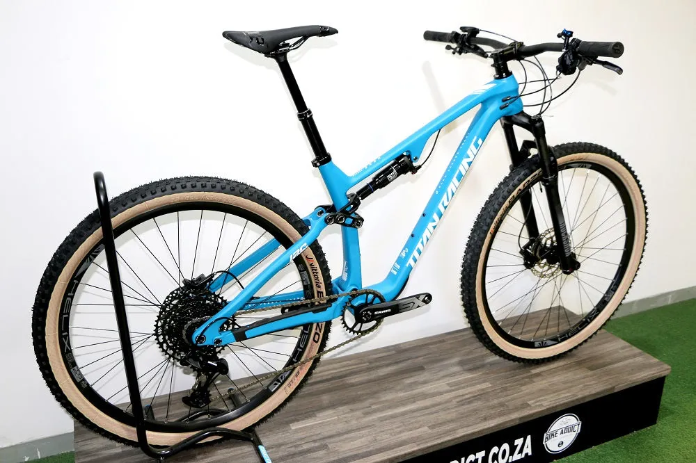 TITAN Cypher 120 Carbon Dash SE (2024)