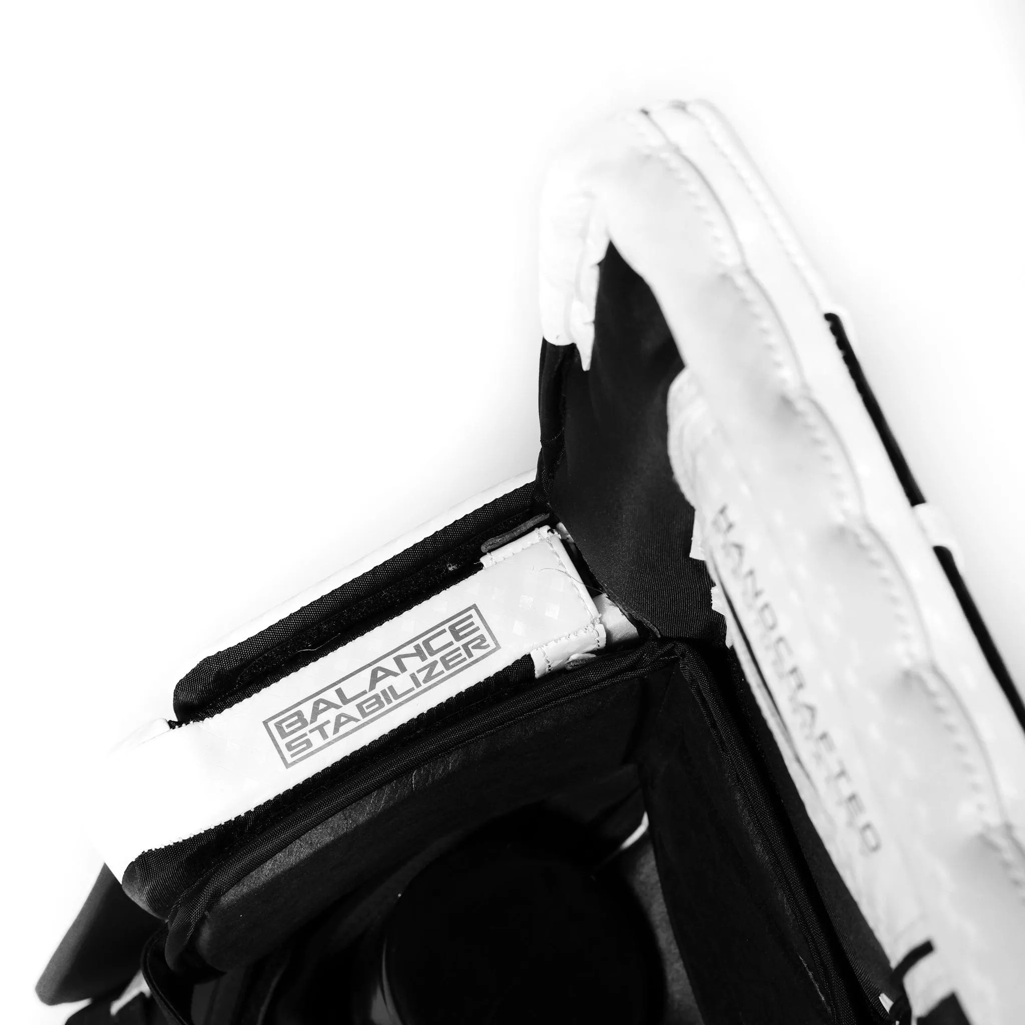 Vaughn Velocity V10 Pro Carbon Senior Goalie Leg Pads