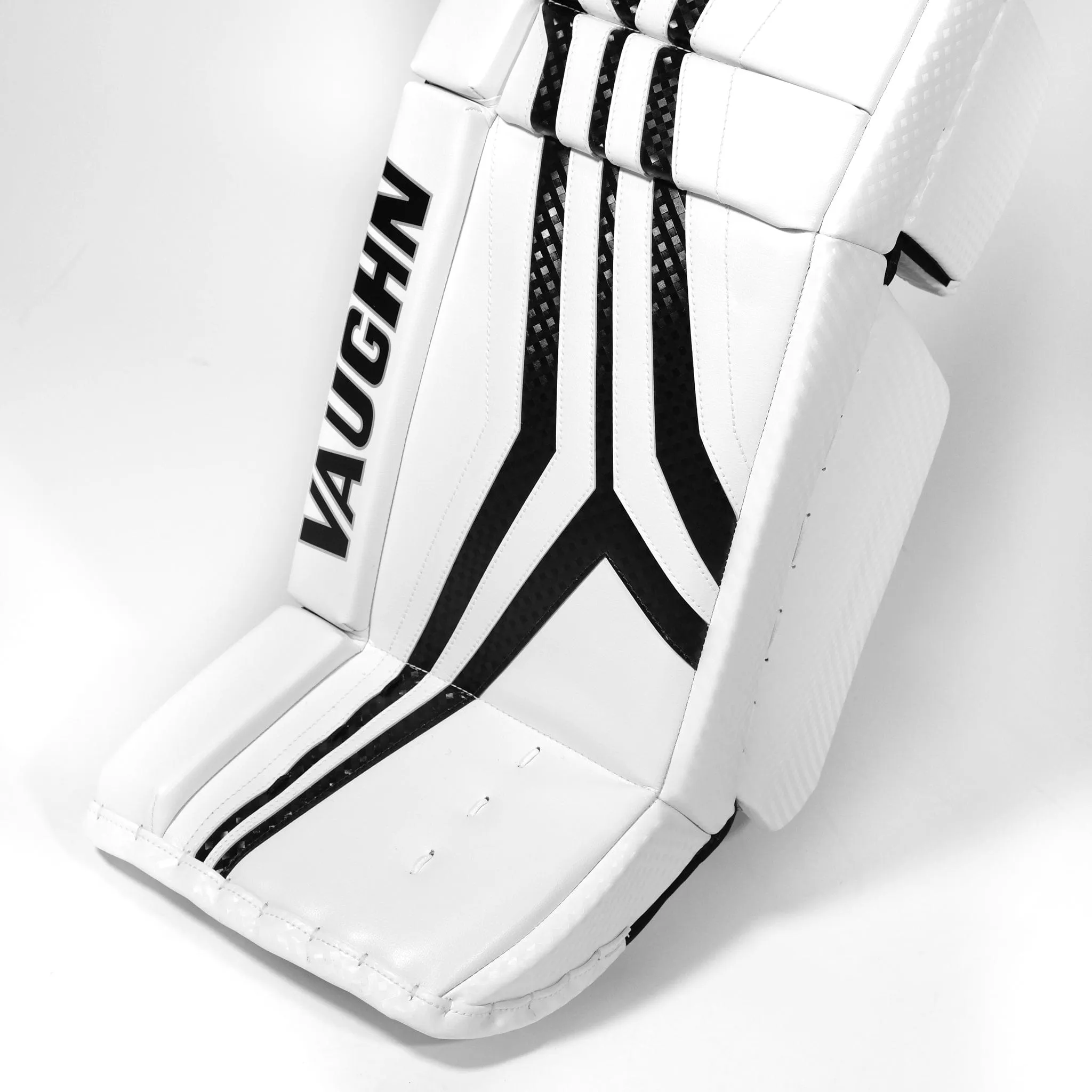 Vaughn Velocity V10 Pro Carbon Senior Goalie Leg Pads