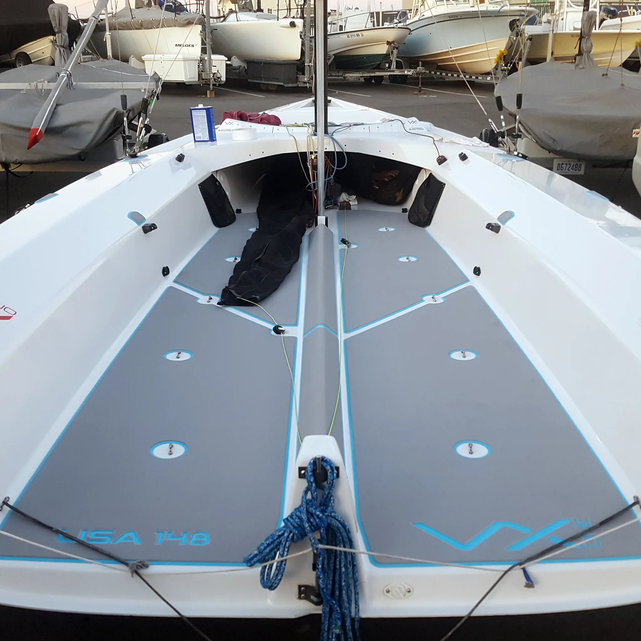 VX One R7 Design Kit