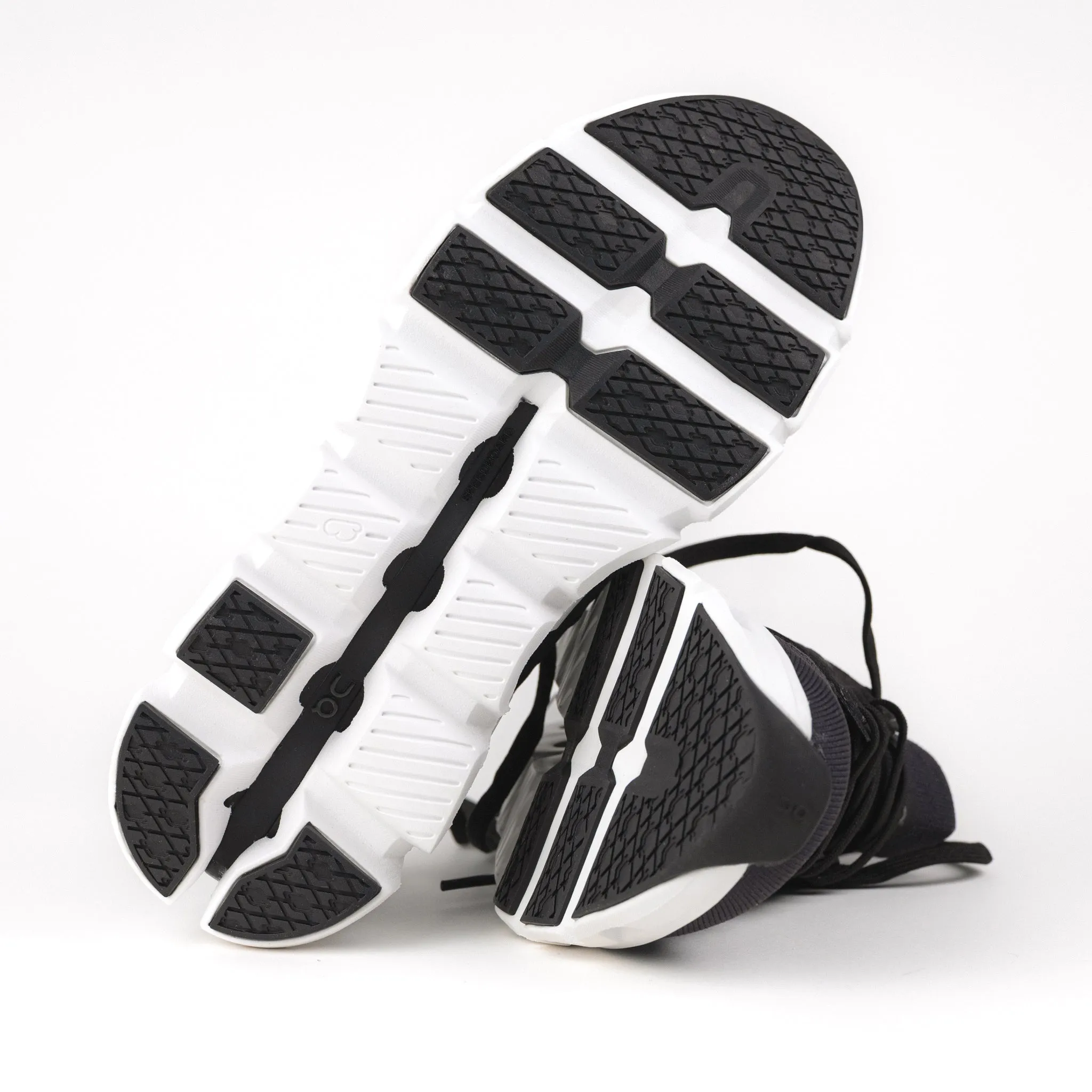 W-CLOUDSWIFT 4 - BLACK - KNIT