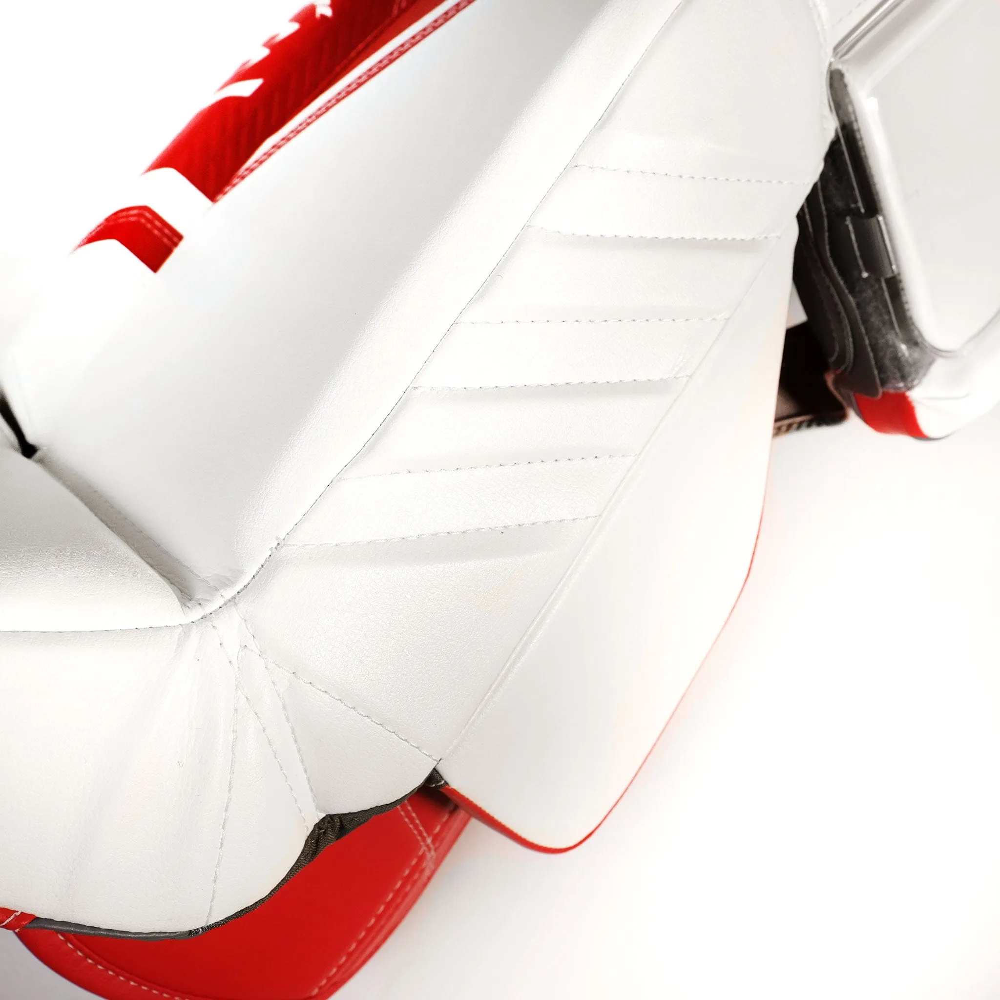 Warrior Ritual G6 E  Intermediate Goalie Leg Pads