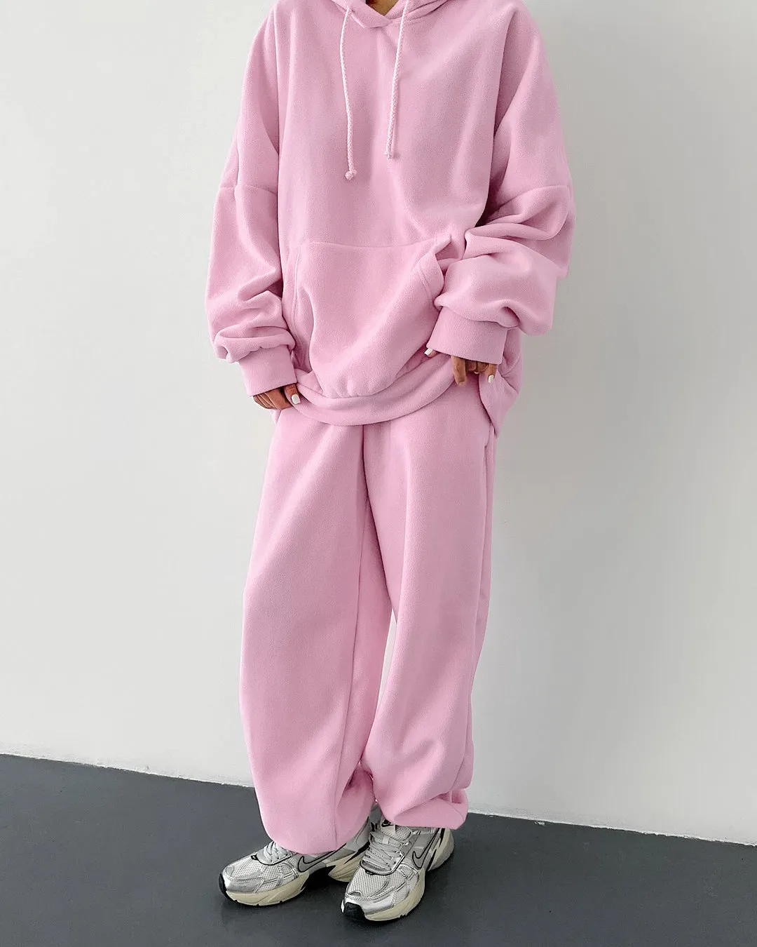 Women’s Comfy Oversized Lounge Jogger Set with Pocket Details