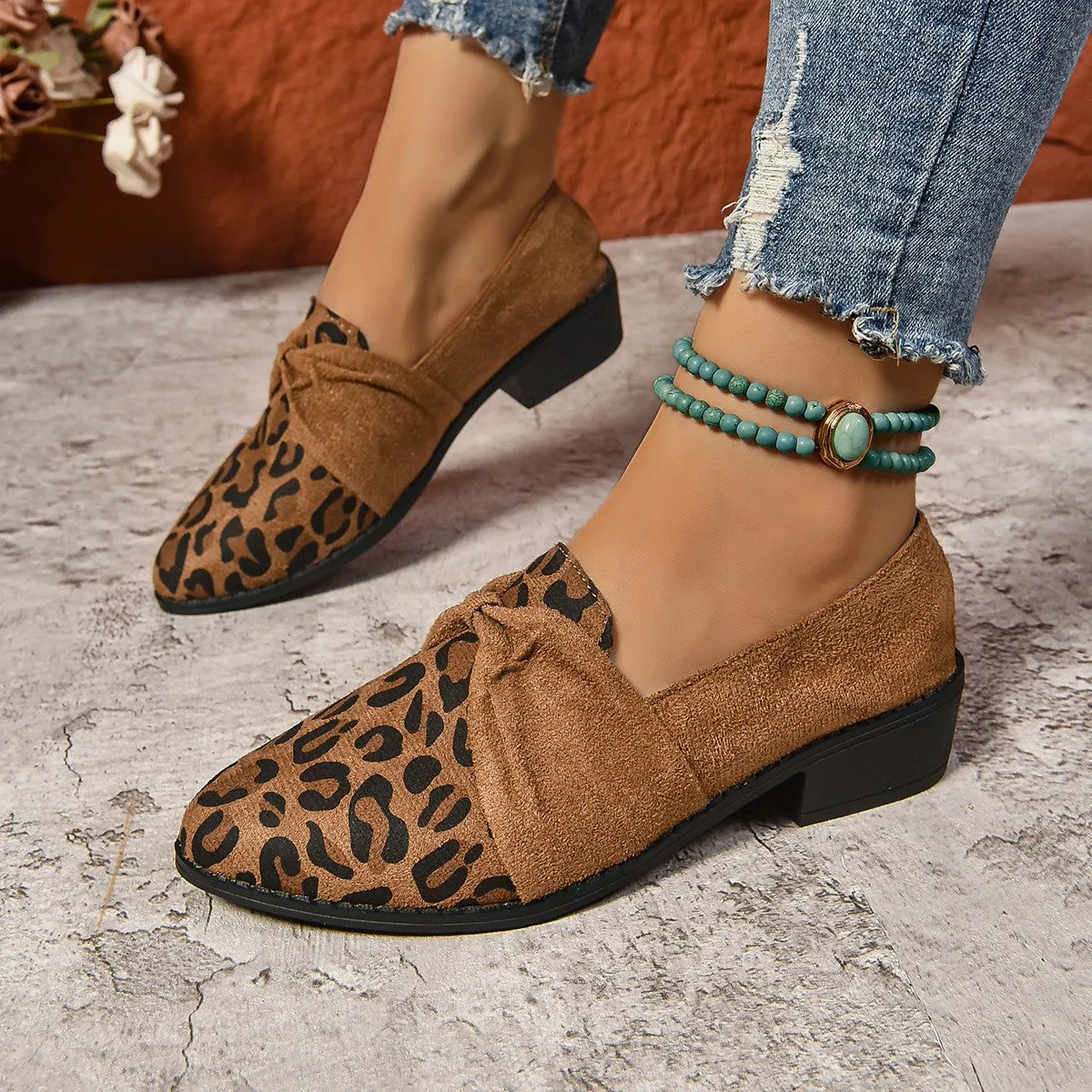 Women's Slip-on Leopard Print Casual Suede Slip-on Shoes