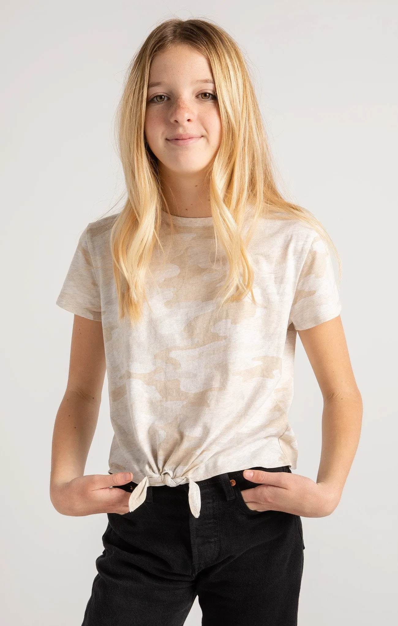 Z Supply Girls Memphis Camo Crew - Light Oatmeal